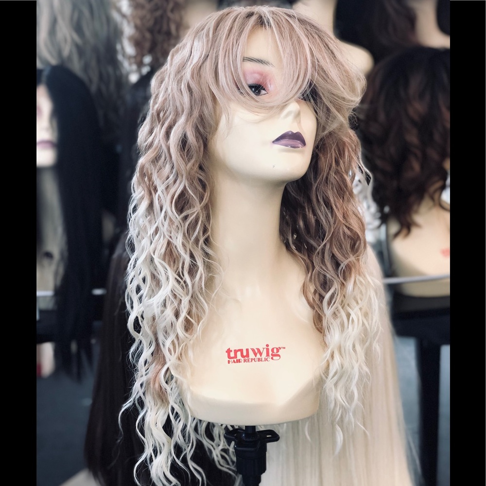 Blonde 27/613 curly bangs wig